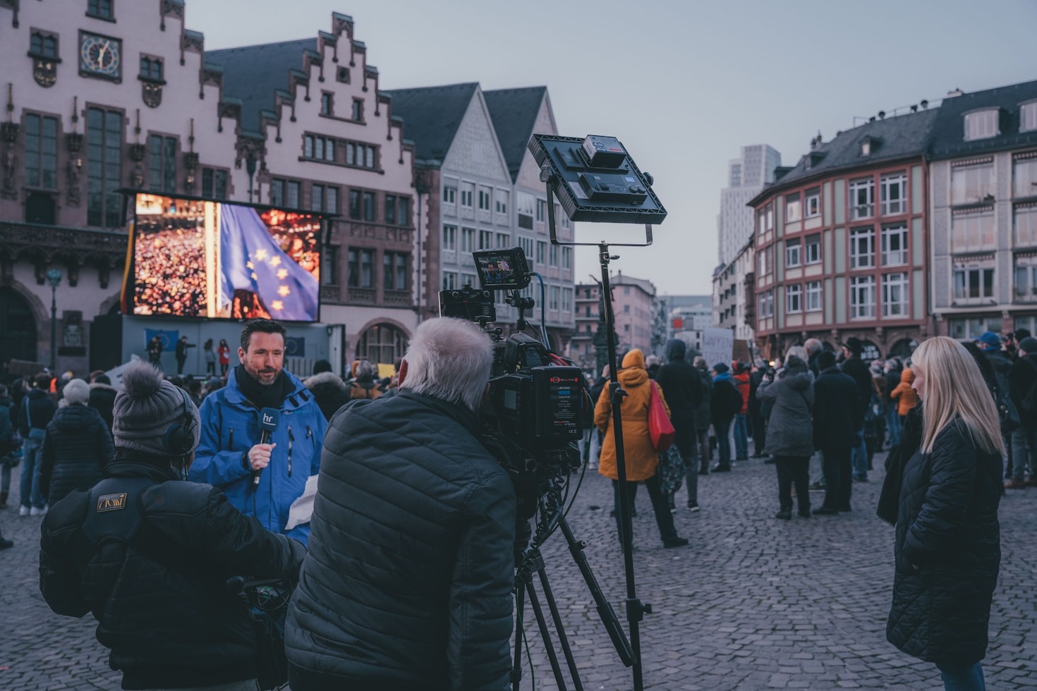Navigating The Complex World Of Modern Journalism
